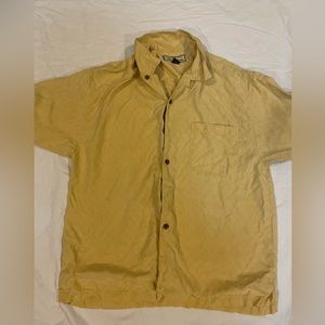 Tommy Bahama textured pattern button up